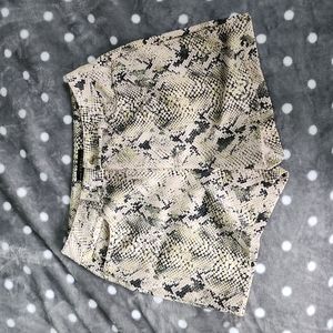 Guess highwaisted short